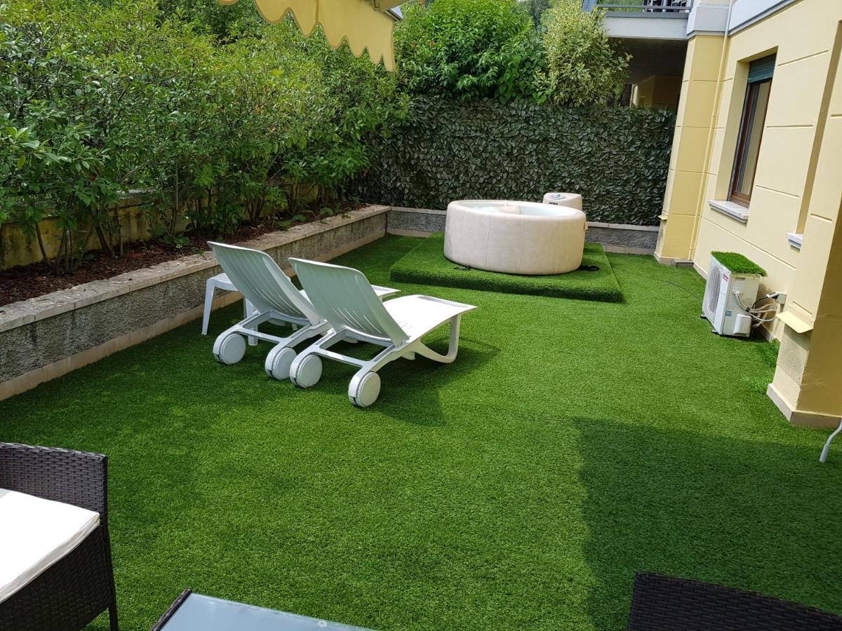 Appartamento Diamantina Desenzano del Garda Exteriér fotografie